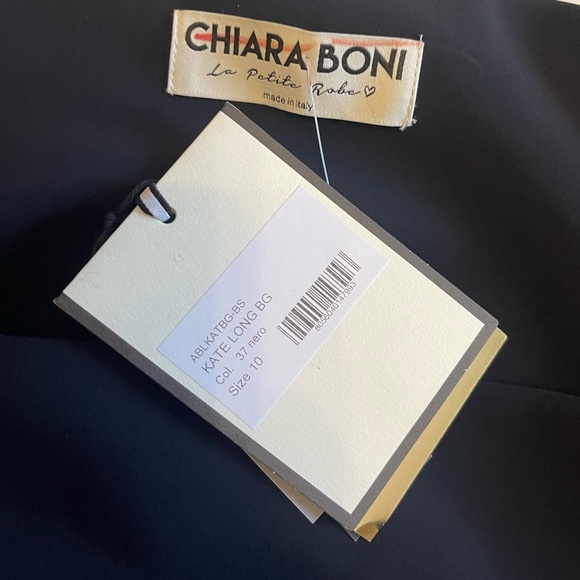 Chiara Boni La Petite Robe
Kate Slit-Detail Boatneck Gown - Picture 9 of 10